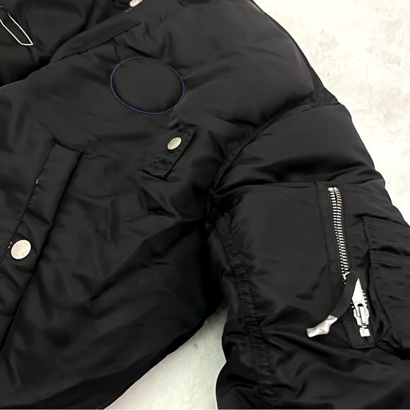 H&M x HERON PRESTON REVERSIBLE BOMBER JACKET (BURGUNDY & BLACK) - Picture 4 of 4
